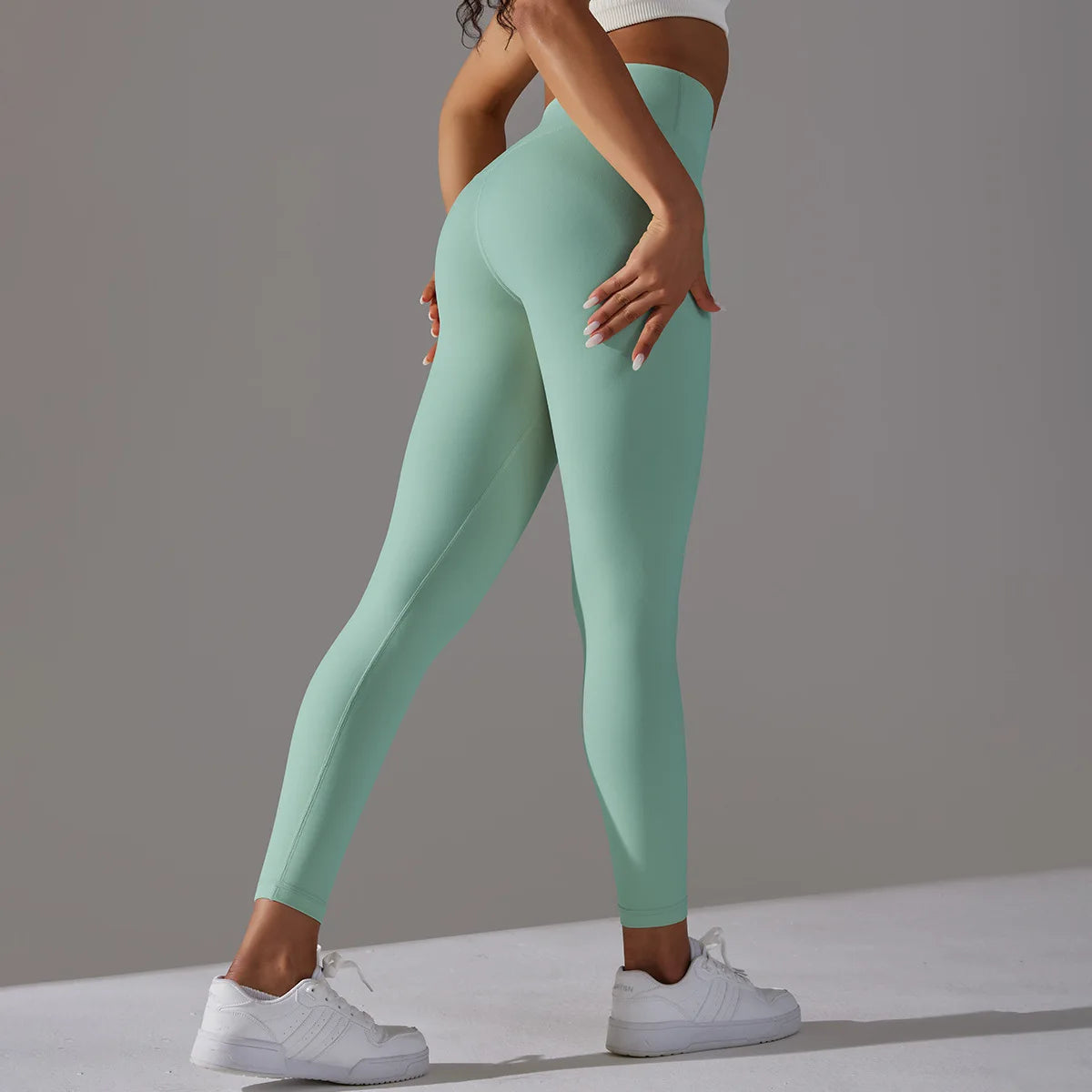 PeachPerfect Naked Feeling Leggings